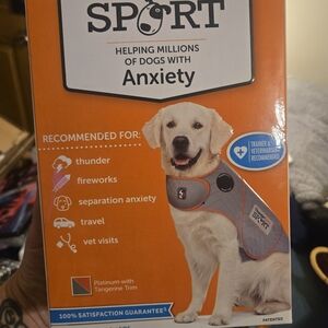 XL Thundershirt Dog Anxiety Vest - Gray and Orange